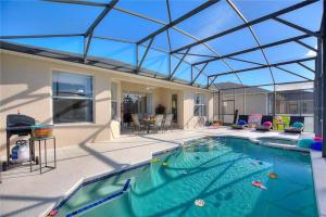 4Br Pool Villa, Near Disney - Gated Resort!