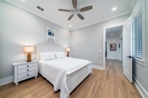 3713 Seabrook Island Road