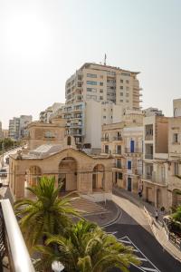 Double or Twin Room room in Gillieru Harbour Hotel