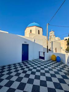 Cycladic Sand The House
