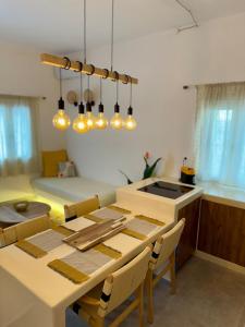 Cycladic Sand The House