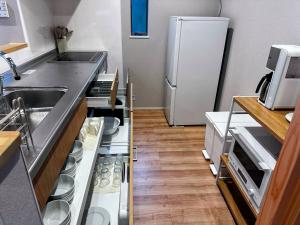 wag ur day - Spacious Villa Sleeps 10 Pet-Friendly dogs and cats Up to 7 Huge Private Dog Run