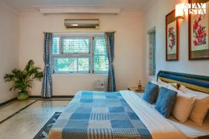 StayVistas Villa Bharat - Beachfront serenity with A spacious lawn
