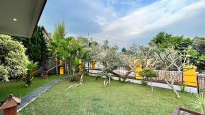 Dapur Caringin Tilu Villa