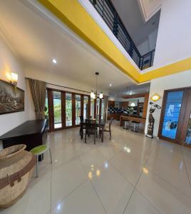 Dapur Caringin Tilu Villa