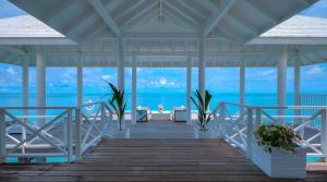 Diamonds Thudufushi Maldives Resort & Spa