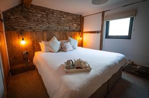 Hay Barn, Penrheol Farm, Unique Barn Conversion