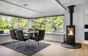 Lovely Home In Hals With Wifi