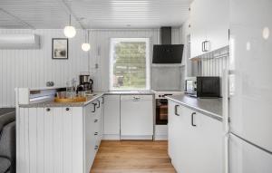 Lovely Home In Hals With Wifi