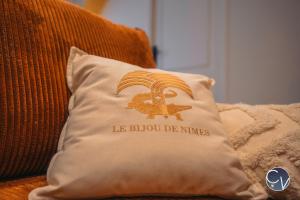 Appartements Appartement de charme Les Halles de Nimes : photos des chambres
