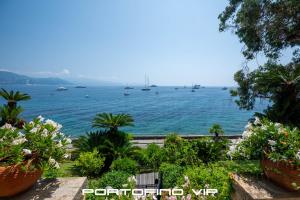 Skyblue rooftop by PortofinoVip, AC Parking Seaview