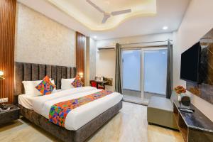 FabHotel Comfort N Stay - Huda City Centre Metro
