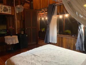 Homestay Lưng Đồi