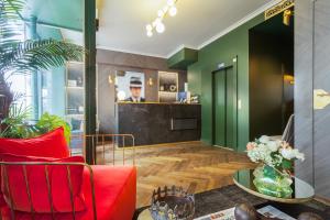 Hotels Handsome Hotel : photos des chambres