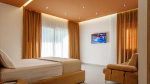 KRONOS Hotel Sarandë