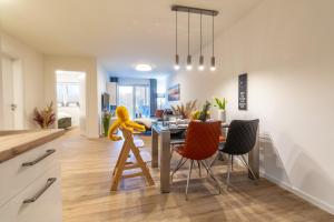 Dorumer Sielhuus 2 - Ferienwohnung mit Terrasse und Sauna