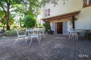 PoloTuristicoUmbria Villa in Campagna con Piscina