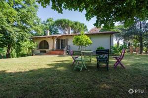 PoloTuristicoUmbria Villa in Campagna con Piscina