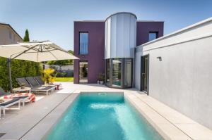 Villa Aselva with Pool near Kamenjak Nature Park