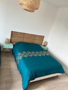 L EFFET MER 70M2 avec 2 chambres doubles avec Parking 1 voiture GRATUIT, NETFLIX disponible, Lits faits à l arrivé Serviettes de toilettes fournies