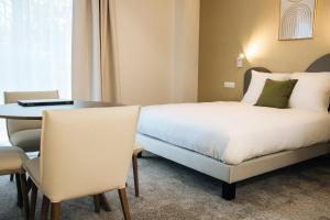 Appart'hotels Residence Bordeaux Sud Pessac : Studio Triple Standard