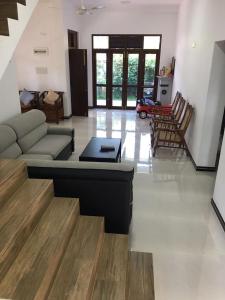 Bosadi holiday home katunayaka - 4hvězdičkové hotely ve městě Katunayaka