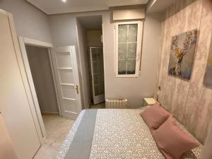 Carla Cozy comfortable Malasana