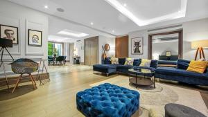 Luxury Interior Designed 3 Bedroom Apartment in Central London