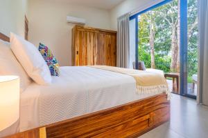 New! Luxury-4 Suites-private Pool-ocean Views