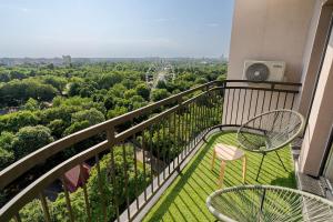 Downtown Apartment w Parkview&Balcony Vol 2