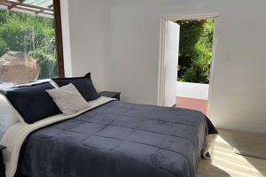 Casa del Cielo: Aventura, descanso y estrellas sobre montañas