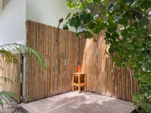 Zen Beach Oasis - Balinese Beachfront House with Stunning Sea View