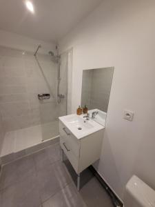 Sous le vieux figuier, chambre double indépendante