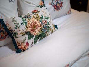 Stylish Home - Game Room - Wet Bar - Sleeps 9 - Outdoor