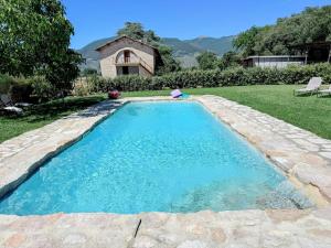 Elegant Farmhouse Retreat in Poreta, Italy