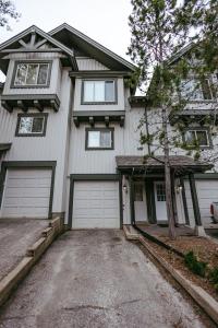 Hearthstone Townhomes by StayIn