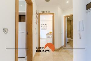 #228 Garrett Flats by Home Holidays