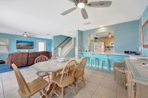 Sunny Waterfront Key Colony 3BR 3BA Villa w Dock