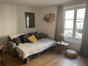 Parisian Flat - Odeon Theater