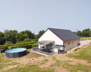 Maison plain-pied au calme proche lac de miel Wifi gratuit