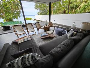 Luxury Beachfront AMANA Villa 4 Br at Ta-Ke Residence A