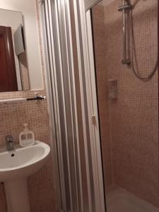 Dreibettzimmer mit eigenem Bad