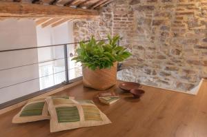Stone loft with cozy terrace downtown Perugia