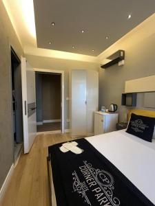 SE Group Corner Suites