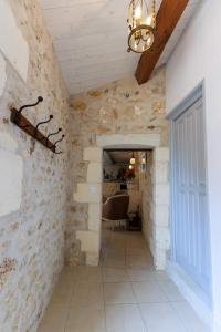 Maisons de vacances La Roche des Bois, maison classee *** (8 pers) : photos des chambres