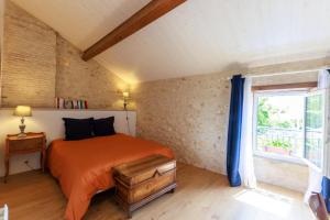 Maisons de vacances La Roche des Bois, maison classee *** (8 pers) : photos des chambres