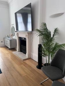 Estatesmen Green Street Mayfair Apartment