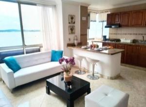 Aparta Suite con Vista al Mar