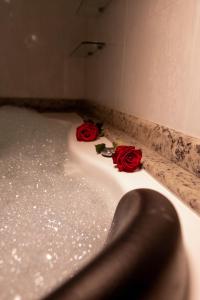 Cobertura duplex com Jacuzzi e vista espetacular para a praia e a cidade