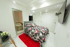 Cobertura duplex com Jacuzzi e vista espetacular para a praia e a cidade